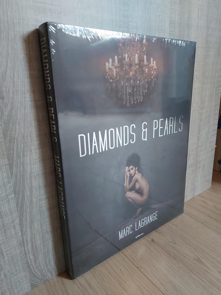 Marc Lagrange - Diamonds and Pearls, Enlèvement ou Envoi, Neuf, Photographes