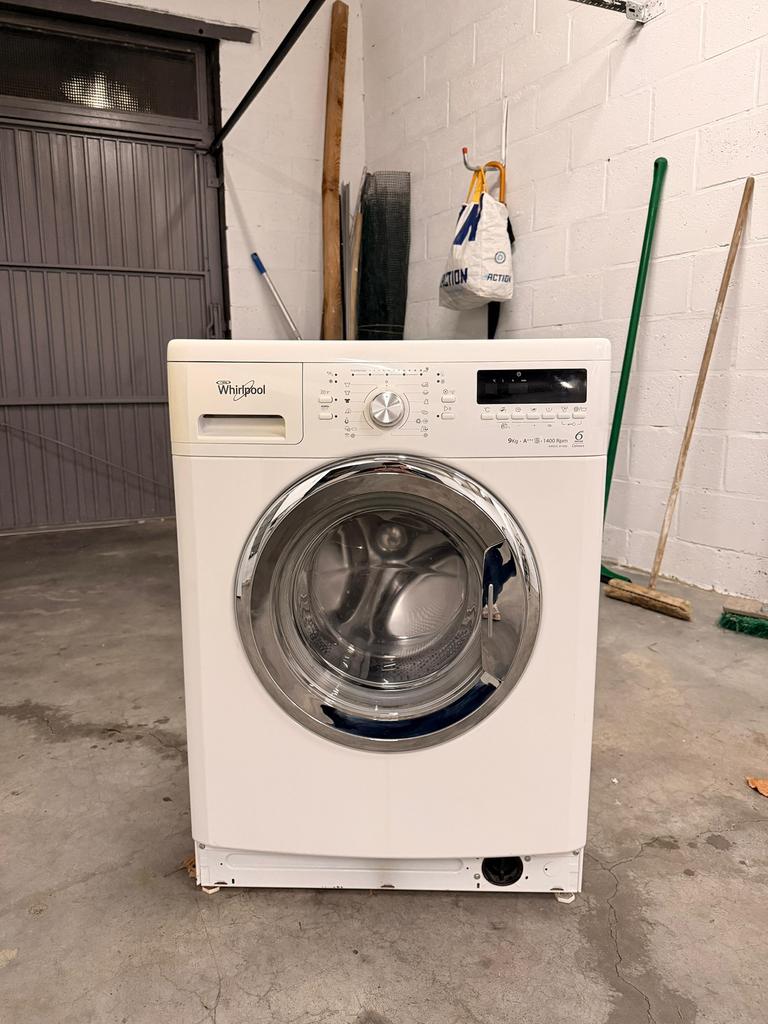 Whirlpool Machine à laver 9kg en très bon état, Enlèvement, Comme neuf