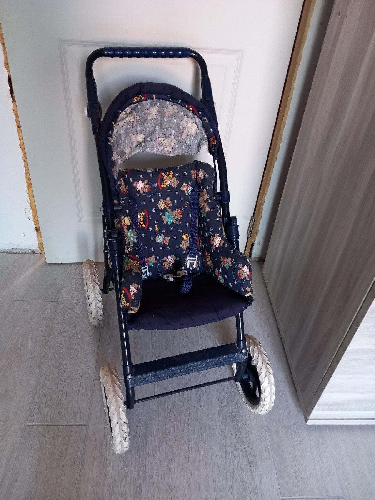 poppen buggy, Ophalen