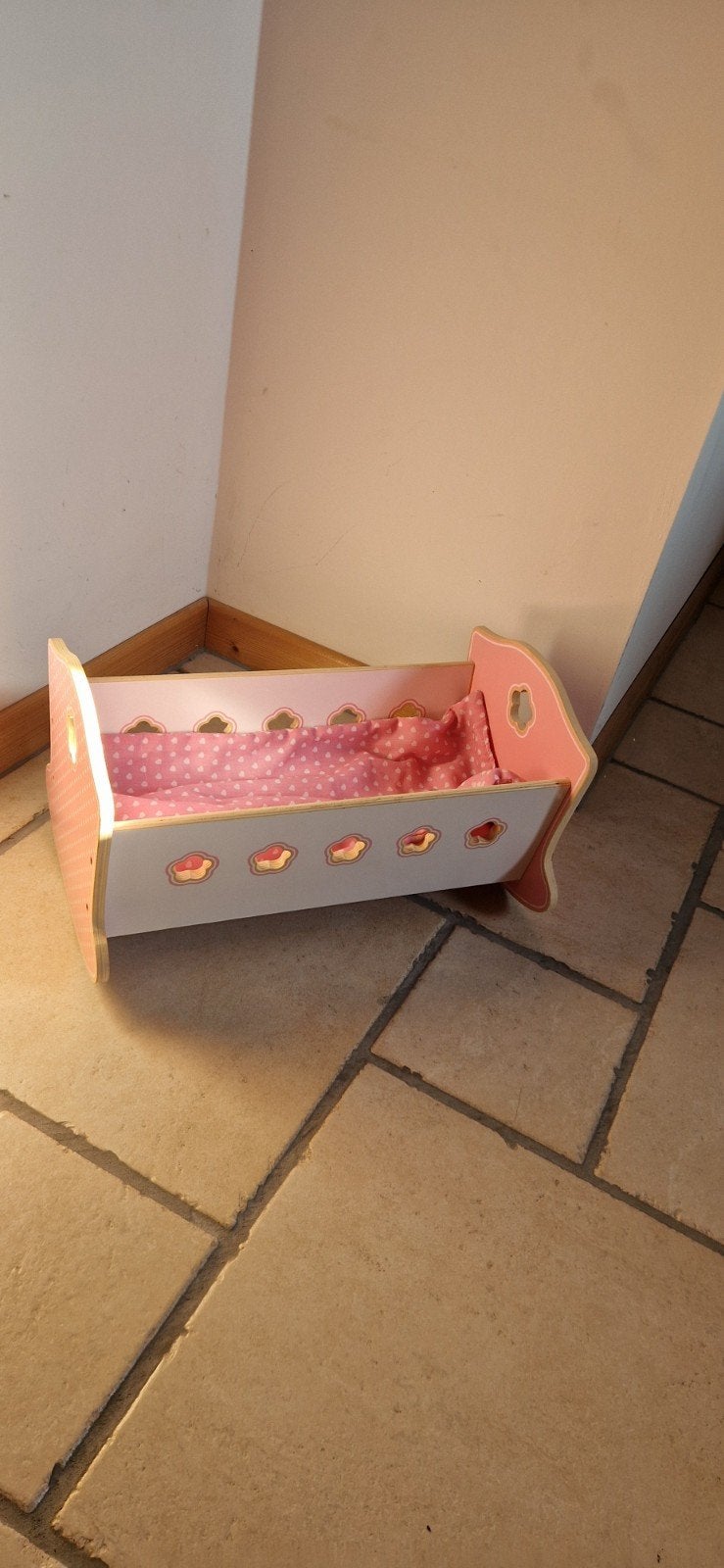 Houten schommelbed, Ophalen