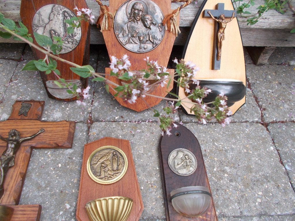 6 X Wijwatervat - oude/hout/metaal/bakeliet/glas enz, Ophalen of Verzenden