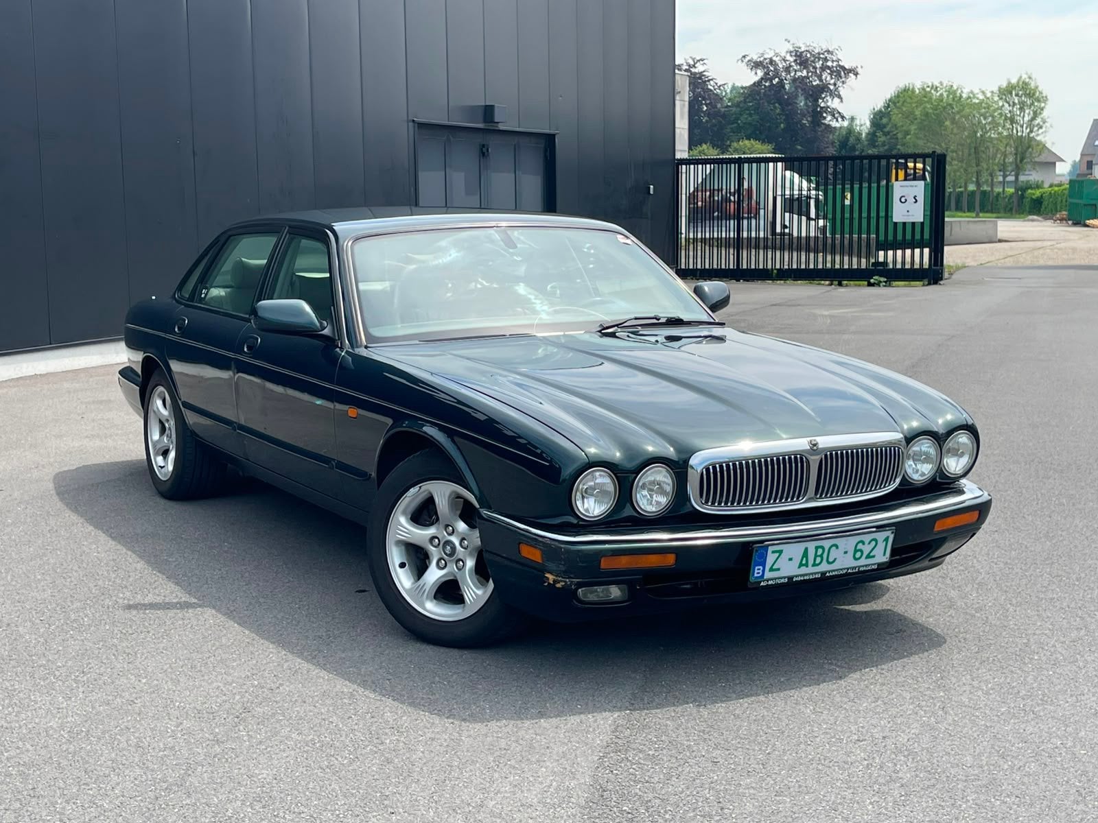 Jaguar XJ8, Autos, Achat, XJ, Automatique, Particulier