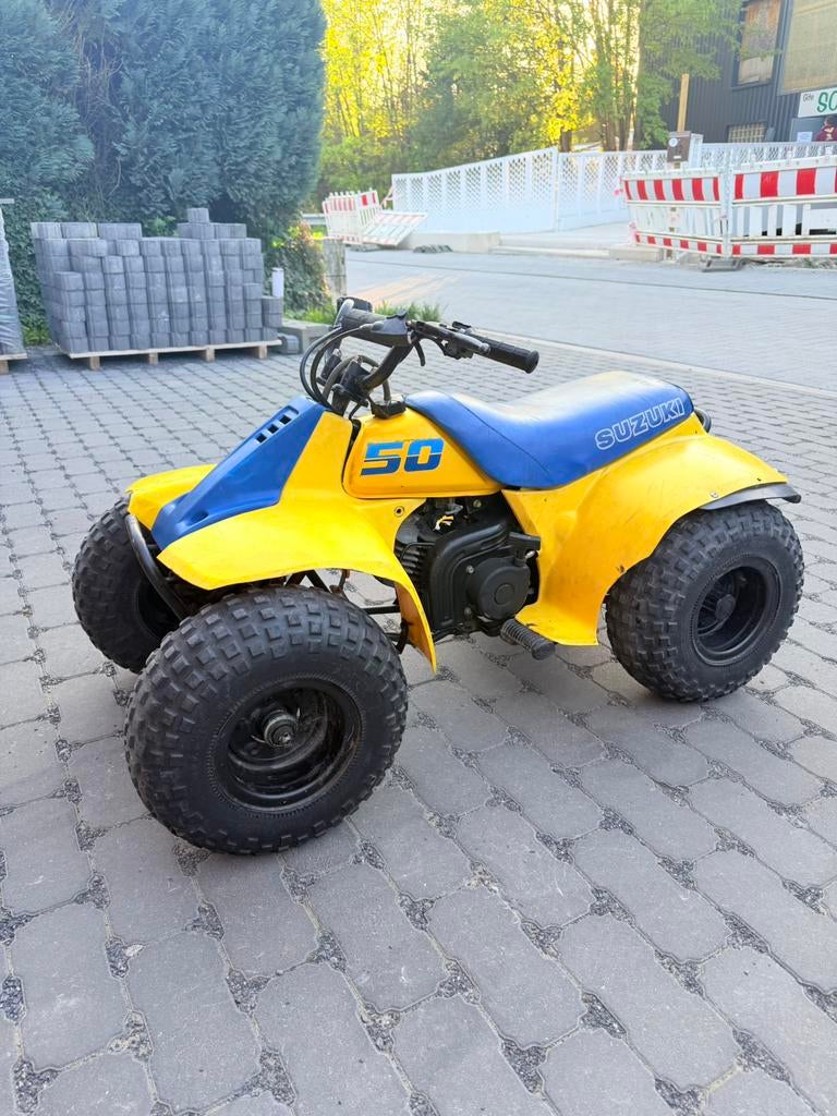 Suzuki lt50