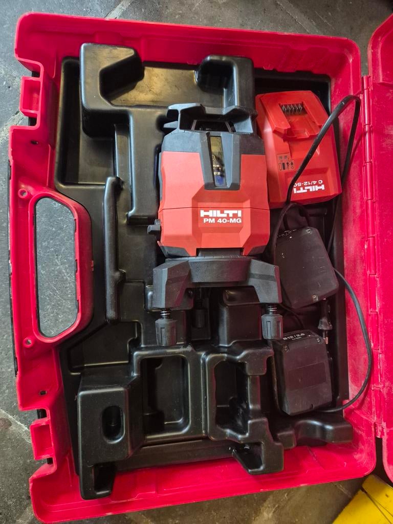 Hilti pm 40-mg, Doe-het-zelf en Bouw, Meetapparatuur, Ophalen