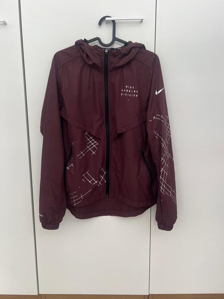 Nike vest Running Division maat M, Ophalen of Verzenden, Zo goed als nieuw, Maat 48/50 (M)