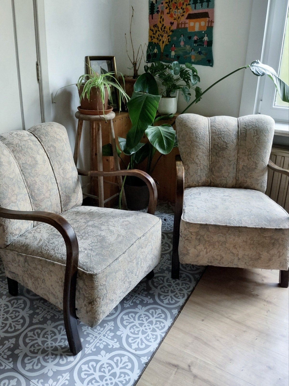 Ensemble de 2 fauteuils vintage avec accoudoirs et pieds en, Moins de 75 cm, Vintage, Bois, Enlèvement