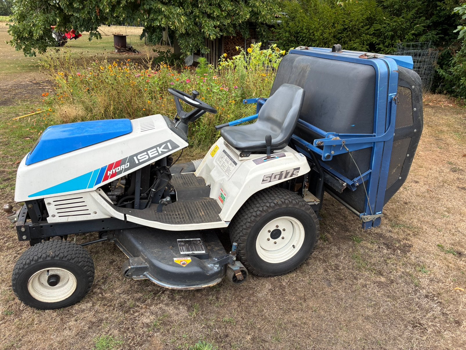 Iseki zitmaaier, Tuin en Terras, Ophalen, Zo goed als nieuw