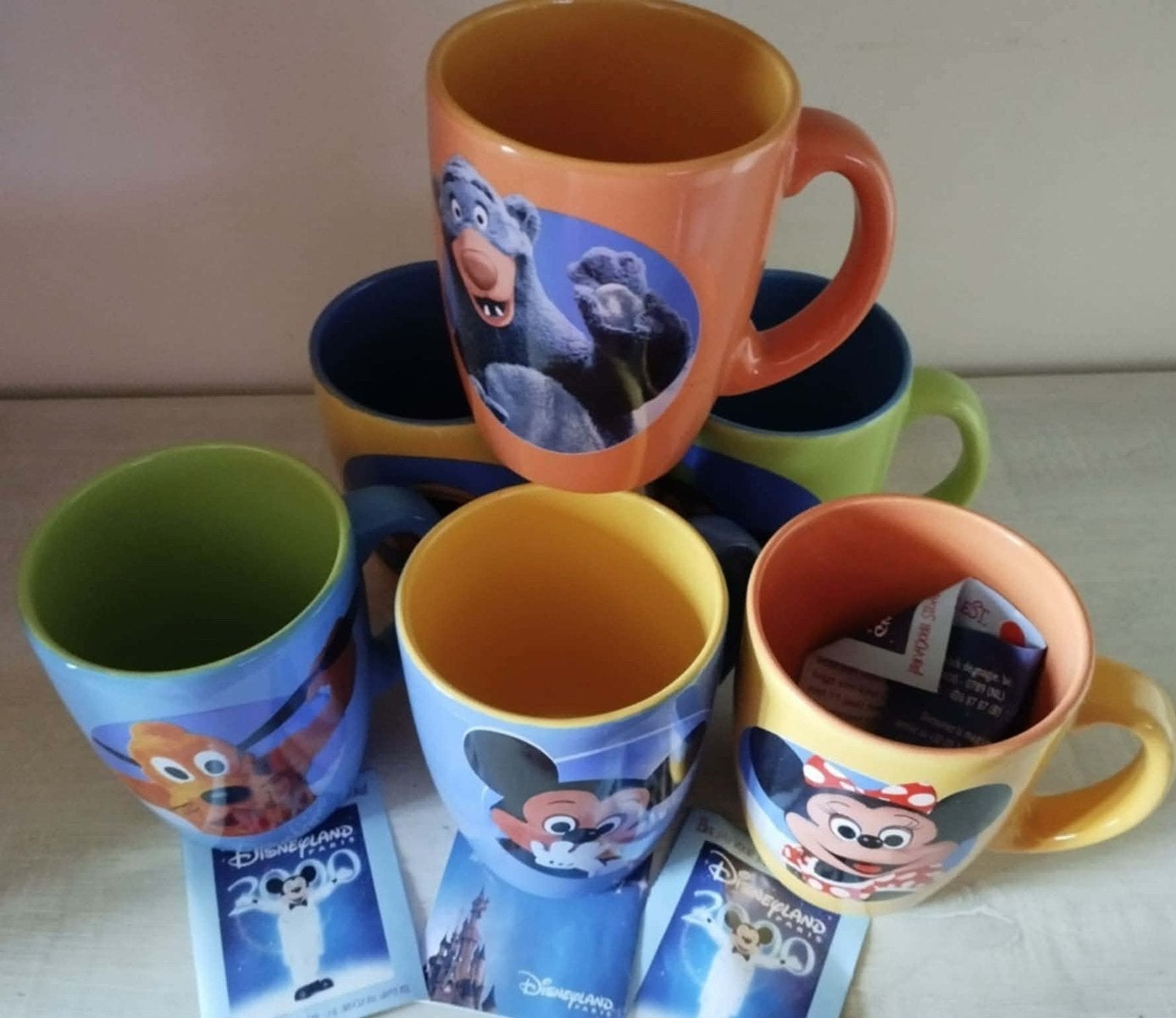 Collection de 6 tasses Disney Collector  – État neuf, Collections, Disney, Enlèvement, Mickey Mouse, Neuf