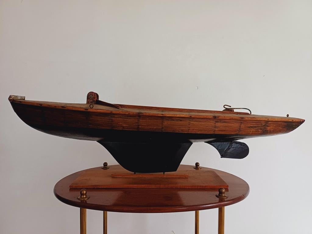 Maquette schaalmodel boot, Enlèvement