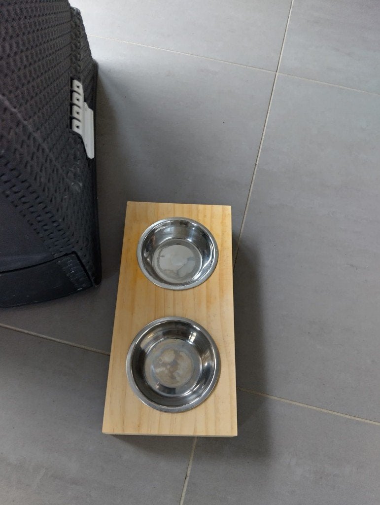 abreuvoir pour chat ou petit chien, Enlèvement, Comme neuf