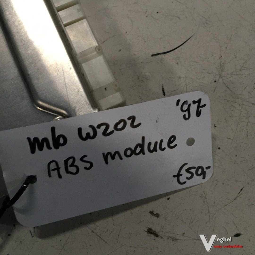 Mercedes W202 1997 ABS  Module  018 545 4232, Gebruikt, -, -, Ophalen of Verzenden