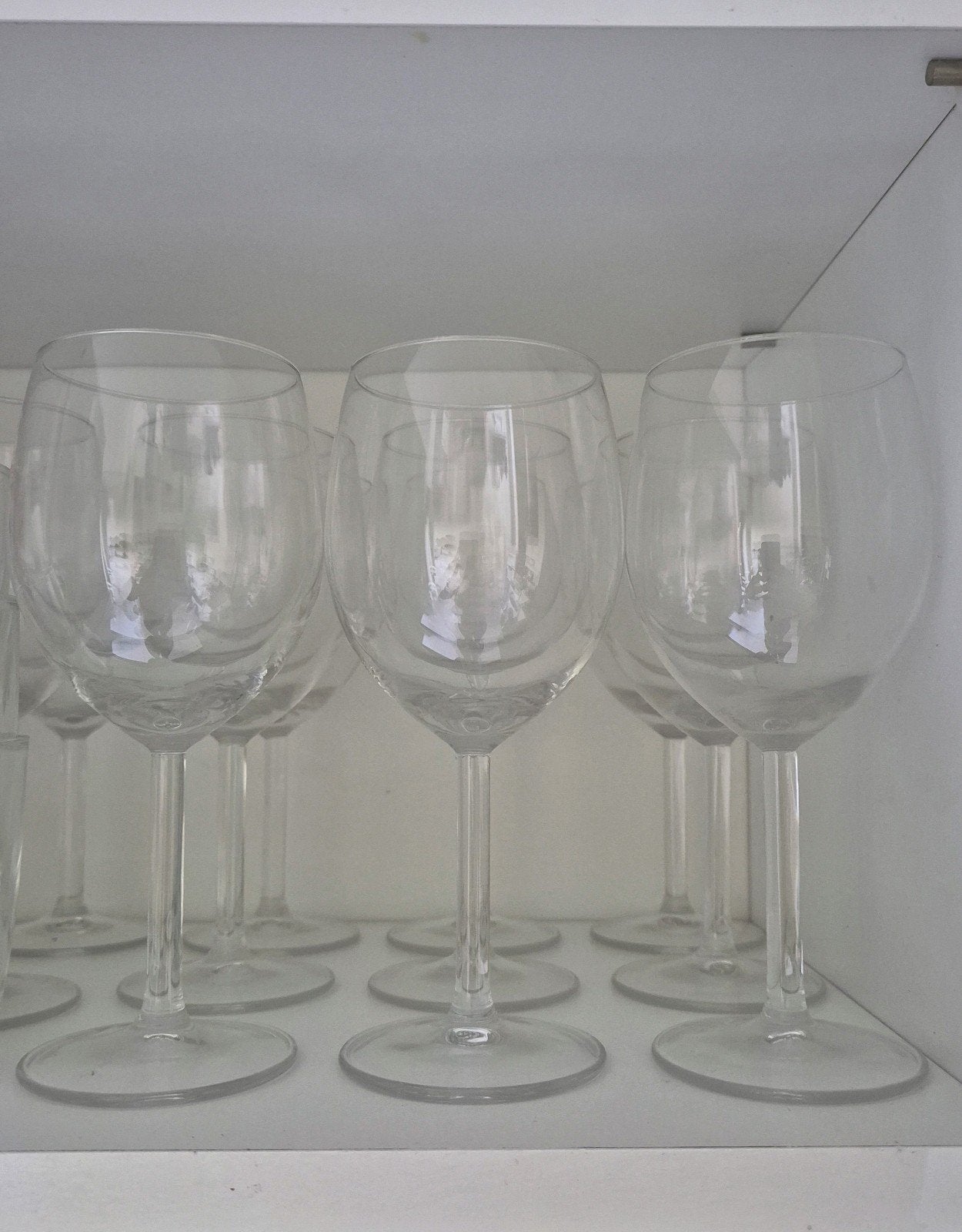 Verres à vin, flûtes à champagne et verres ballon, Collections, Enlèvement, Comme neuf, Autres types