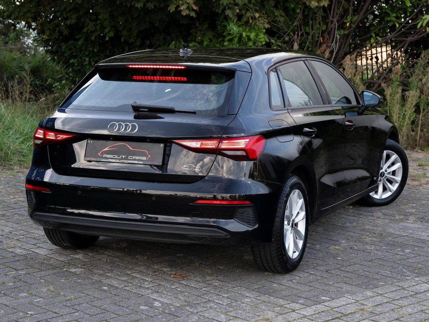 Audi A3 Sportback A3 * Nieuwstaat * (bj 2023), Gebruikt, Zwart, Bedrijf, 5 deurs