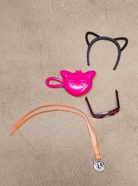 Barbie kledingaccessoires, Ophalen of Verzenden, Zo goed als nieuw, Barbie