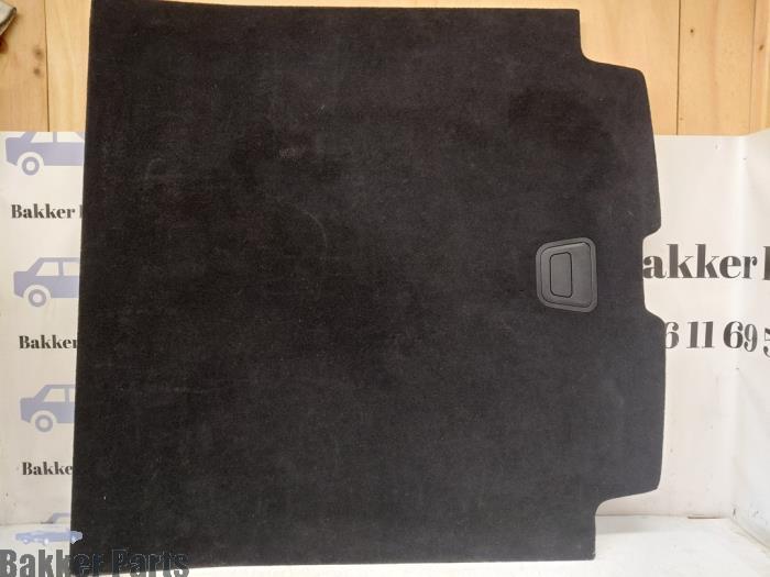 Plaque sol coffre d'un Volvo V60, Autos : Pièces & Accessoires, Habitacle & Garnissage, Volvo, Utilisé, 3 mois de garantie