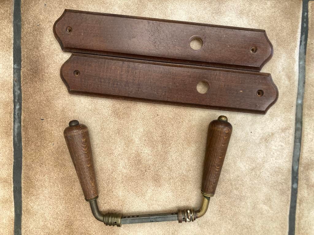 Poignee de porte ancienne en bois, Bricolage & Construction, Enlèvement ou Envoi, Utilisé, Autres matériaux, Loquet ou Poignée