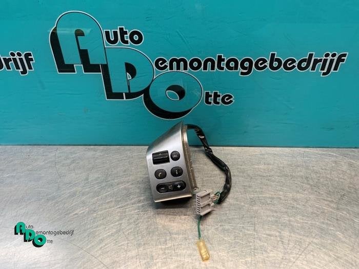 Commande radio volant d'un Nissan Note (Note 06-), -, 3 mois de garantie, Utilisé, -