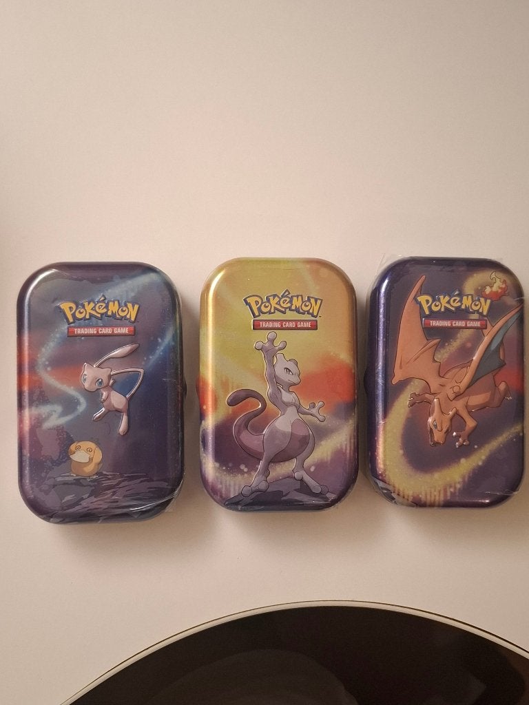 Pokémon tins, Hobby en Vrije tijd, Verzamelkaartspellen | Pokémon, Ophalen of Verzenden, Nieuw, Foil