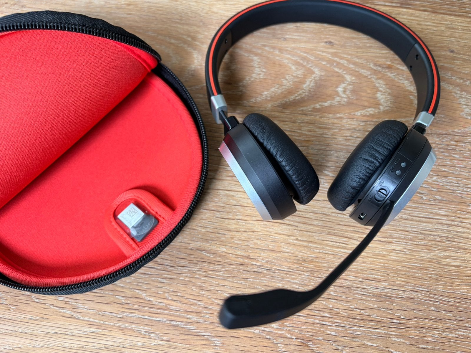 Micro/casque bluetooth Jabra headset (dongle USB et housse), Ophalen, Zo goed als nieuw, Bluetooth