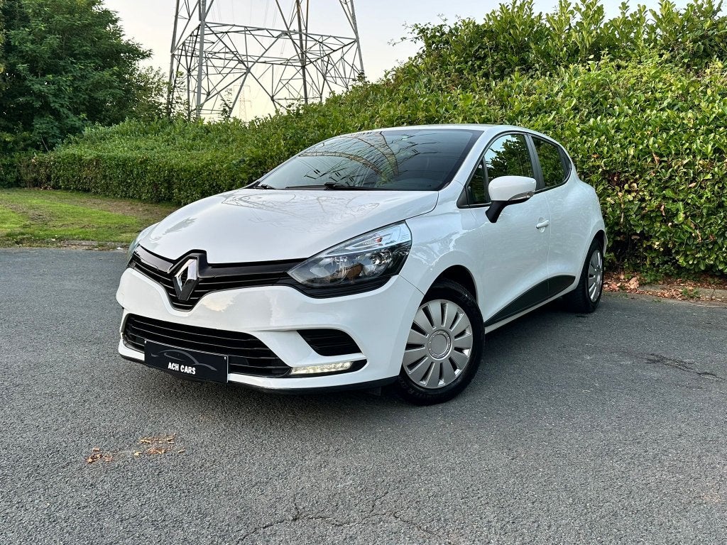 Renault Clio 4 0.9 Benzine 2018 €6c 131.000km LED Airco, Stof, https://public.car-pass.be/vhr/792eefa3-8671-4c88-8bc6-5e492379d035
