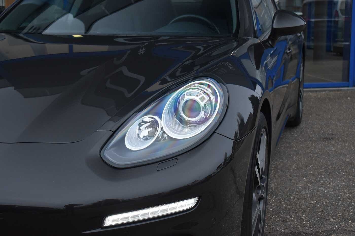 Porsche Panamera 3.0 D Sunroof BOSE Softclose Sport Chrono, Cuir, Achat, Noir, 5 portes