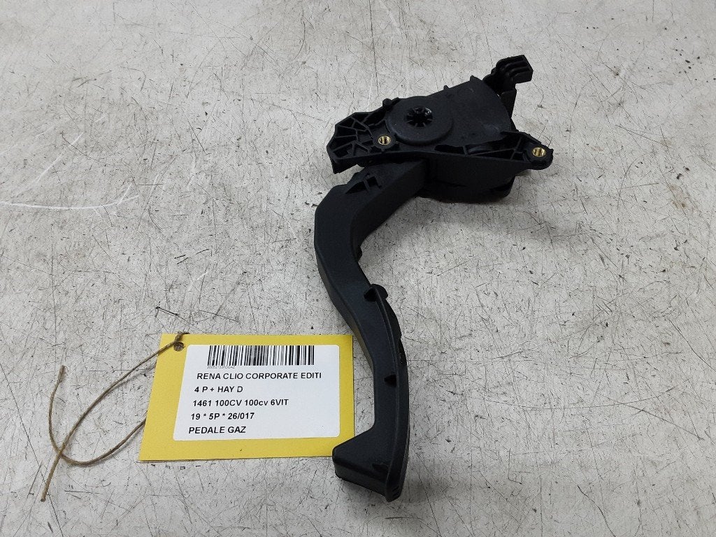 GASPEDAAL Renault Clio V (RJAB) (01-2019/-) (180108467R), Gebruikt, Renault, Peter-Huppertz-Straße 5
51063  Köln, DE, Dialog.deutschland@renault.de
