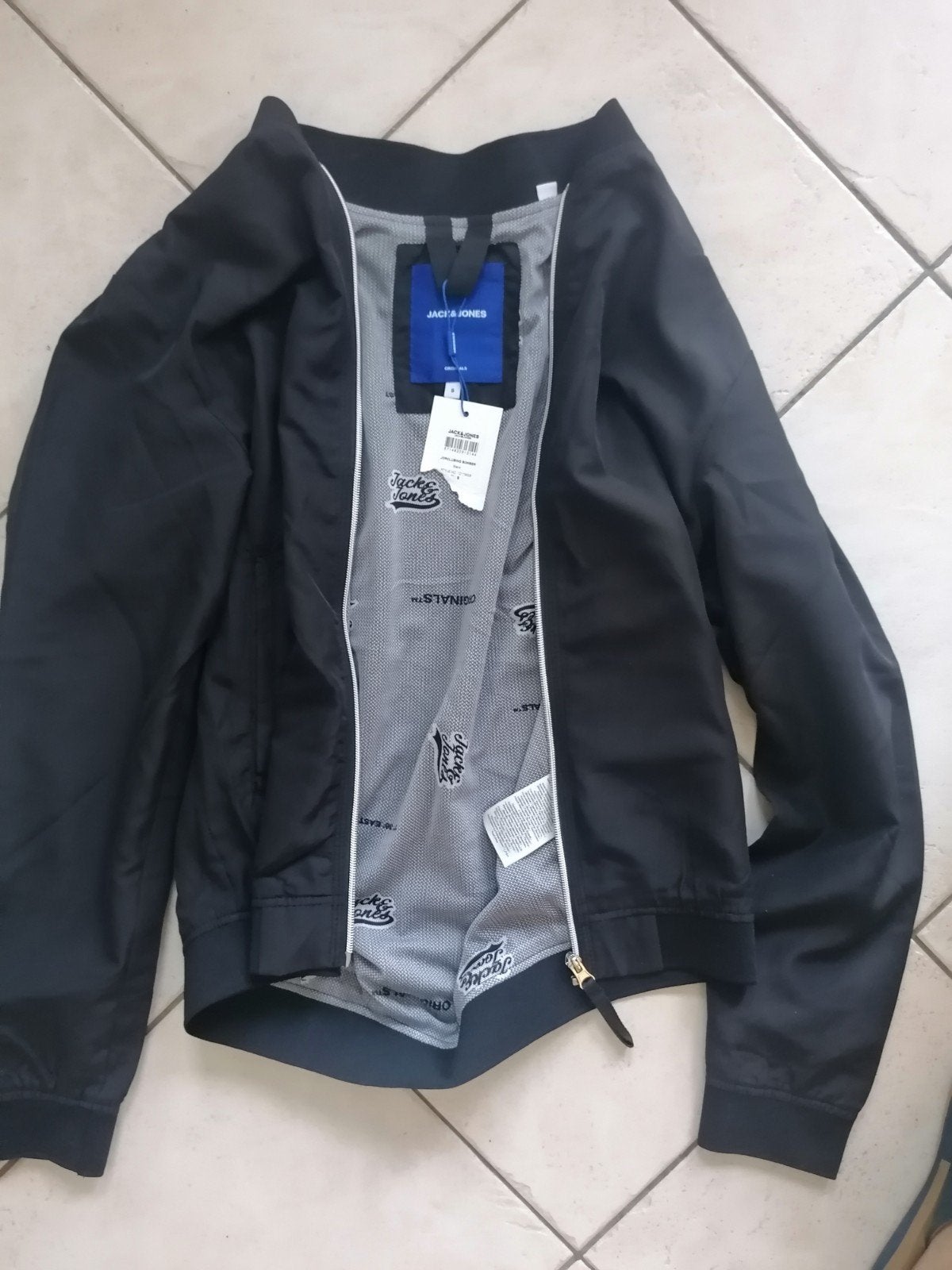 bomber jack and Jones neuf S super leger, Ophalen of Verzenden