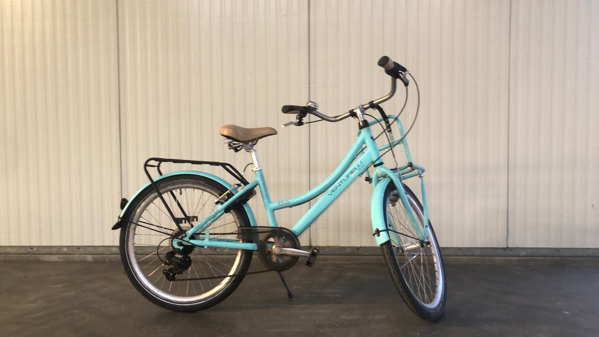Licht blauwe venturelli Idolo, Ophalen, 24 inch, Versnellingen, Zo goed als nieuw