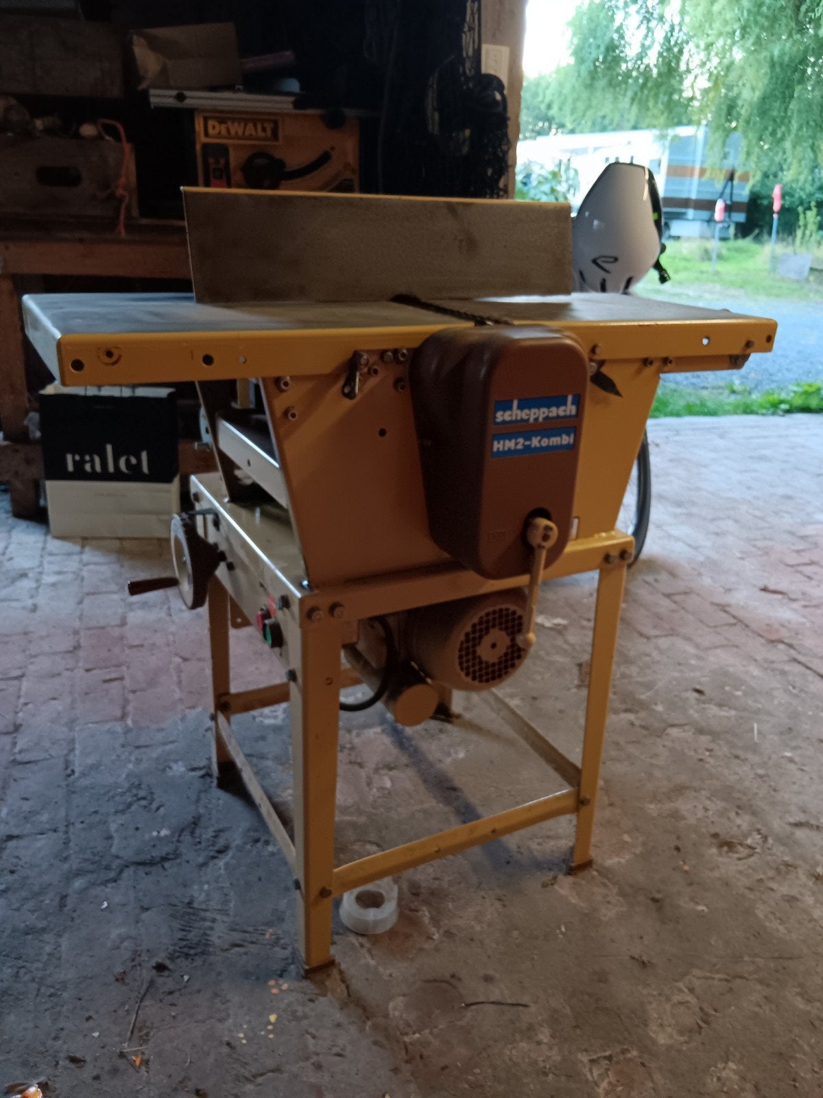 Scheppack hm2 houtcombine, Enlèvement