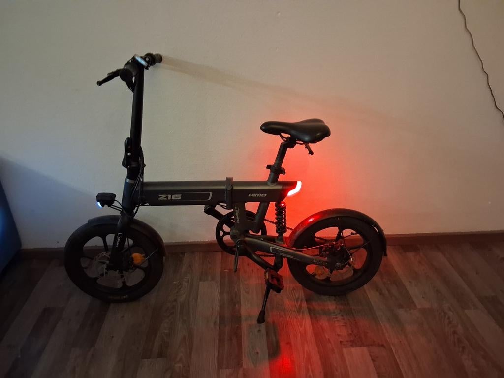 Vélo électrique Himo Z16, Vélos & Vélomoteurs, Vélos | Vélos pliables, Comme neuf, Hommes, Autres marques, 14 à 16 pouces, Totalement pliable