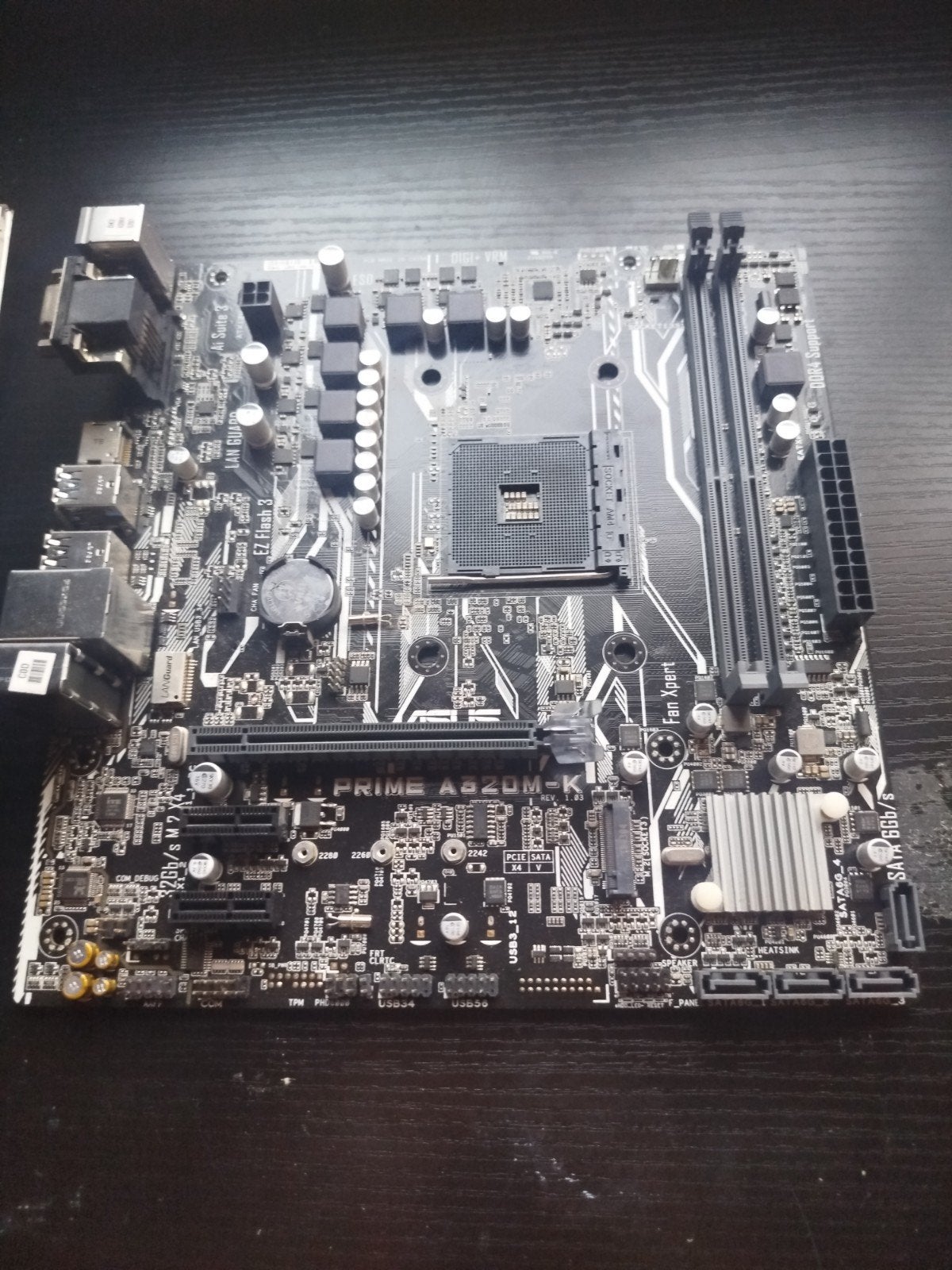Carte mère DDR4, Informatique & Logiciels, Cartes mères, Enlèvement, Comme neuf, AMD, DDR4