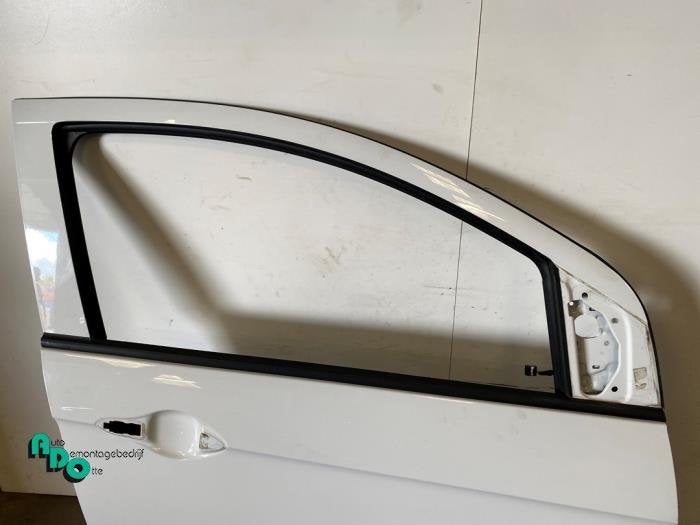 Portier 4Deurs rechts-voor van een Opel Karl (Karl 15-) (GAZ, Auto-onderdelen, Gebruikt, -, Deur, -