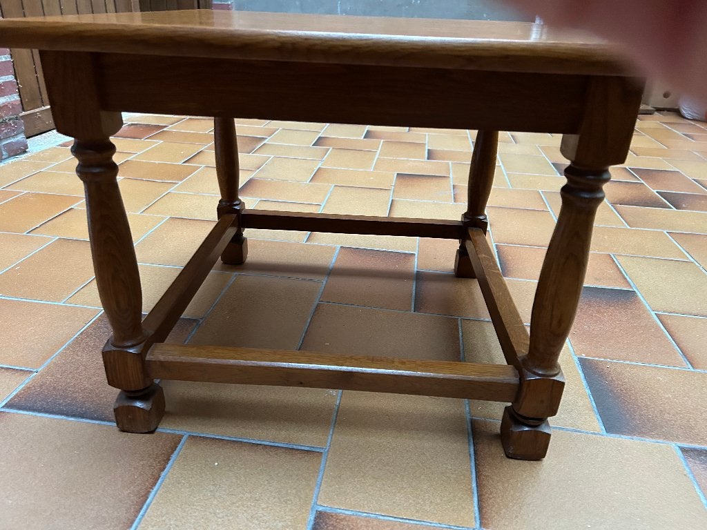 Prachtig eiken bijzettafeltje 55/55cm vierkant, Huis en Inrichting, Ophalen, Gebruikt, Vierkant, Hout