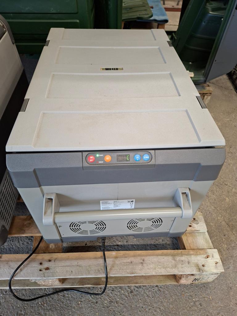 Waeco  CF 80 Coolfreeze/koelbox/mobilekoelkast/vriezer  80 L, Bricolage & Construction, Chauffe-eau & Boilers, Enlèvement