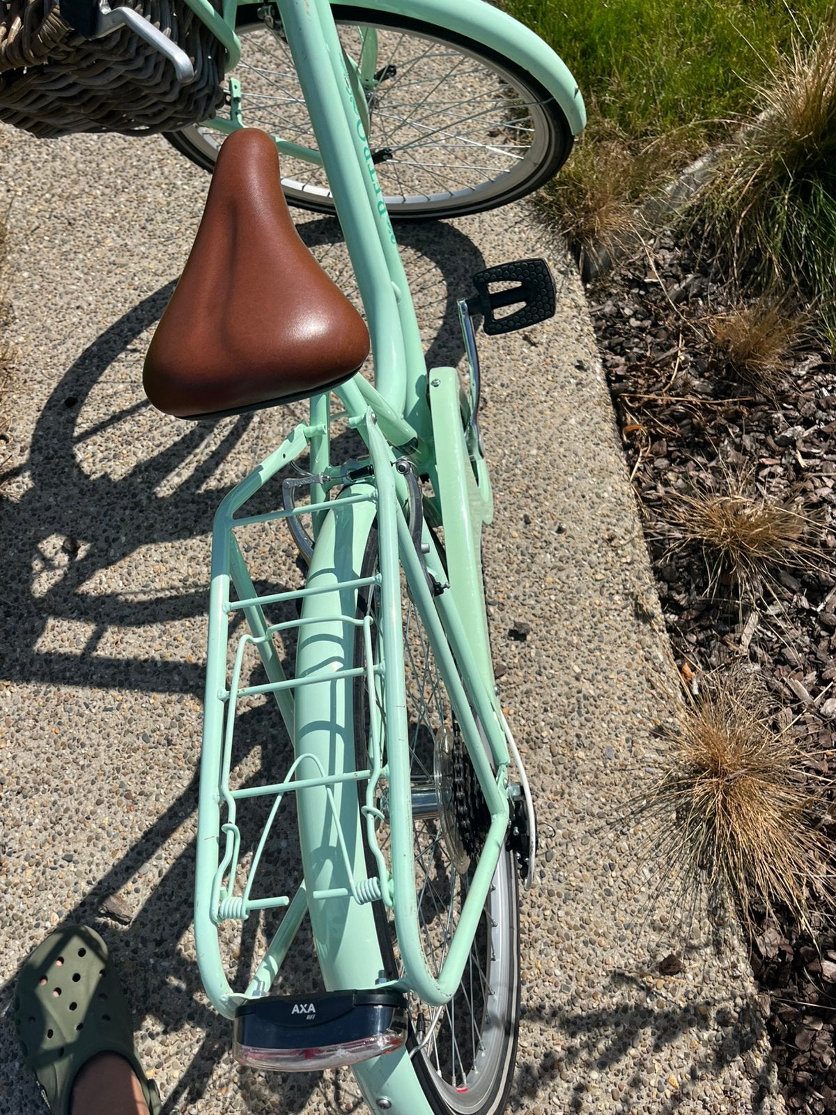 Meisjes fiets met mand, Fietsen en Brommers, Ophalen, 24 inch, Velgrem, Zo goed als nieuw