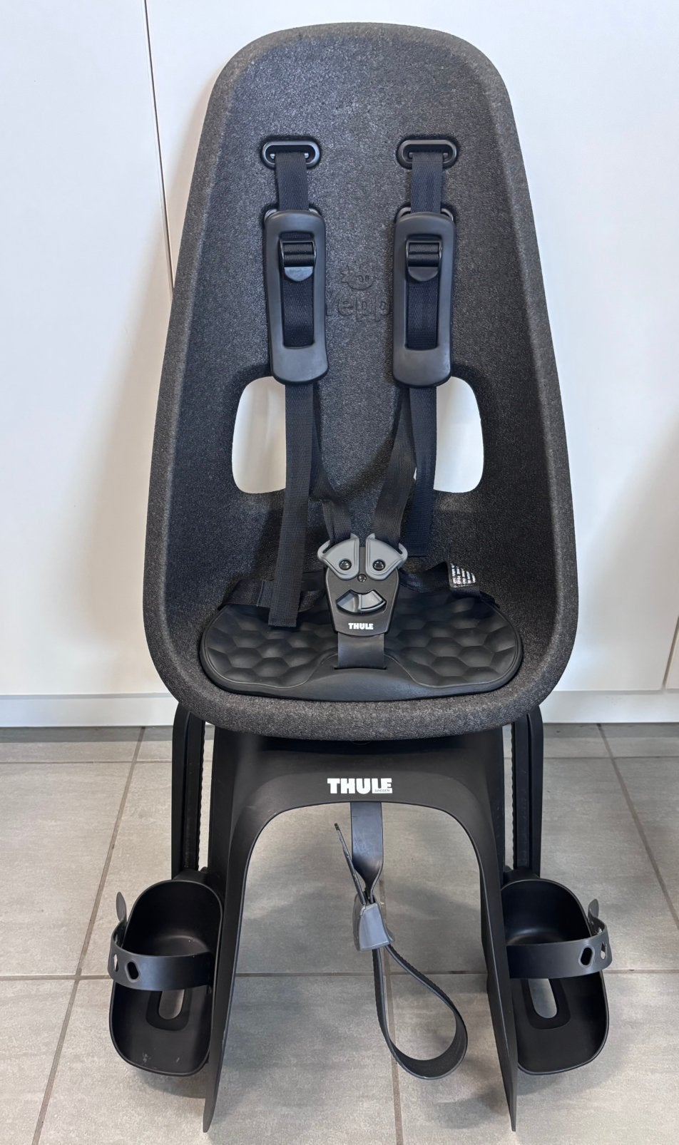 Thule Yepp Nexxt Maxi - rack mount, 15 t/m 25 kg, Achterzitje, Voetsteuntjes, Ophalen of Verzenden
