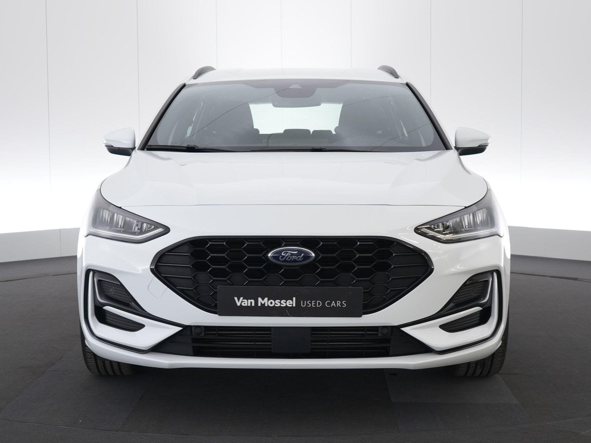 Ford Focus Clipper 1.0i EcoBoost MHEV 92kW ST-Line, Auto's, Stof, Gebruikt, https://public.car-pass.be/vhr/01ce15e7-9079-4465-85a1-4ba69440bbb6