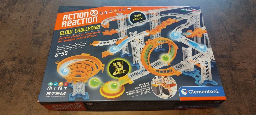 Action Reaction Glow Challenge, Enfants & Bébés, Jouets | Circuits, Comme neuf, Circuit, Manuelle, Autres marques, Enlèvement