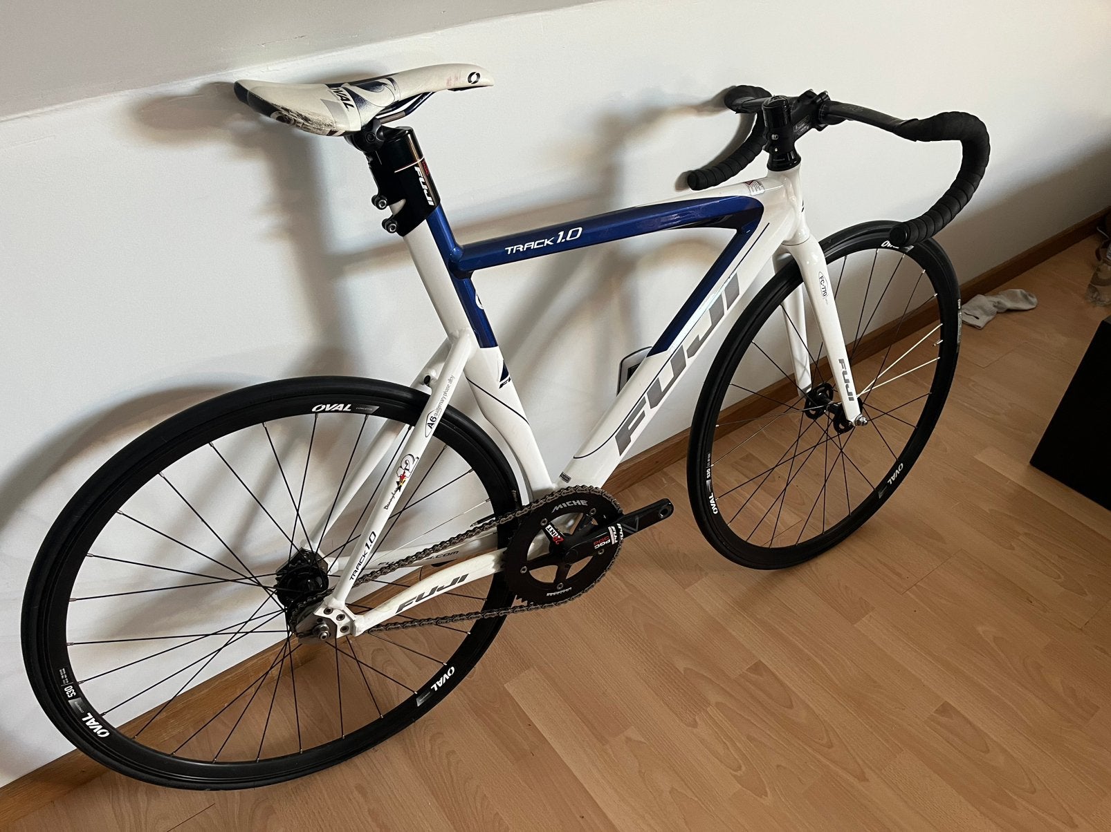Piste fiets, Enlèvement, Comme neuf