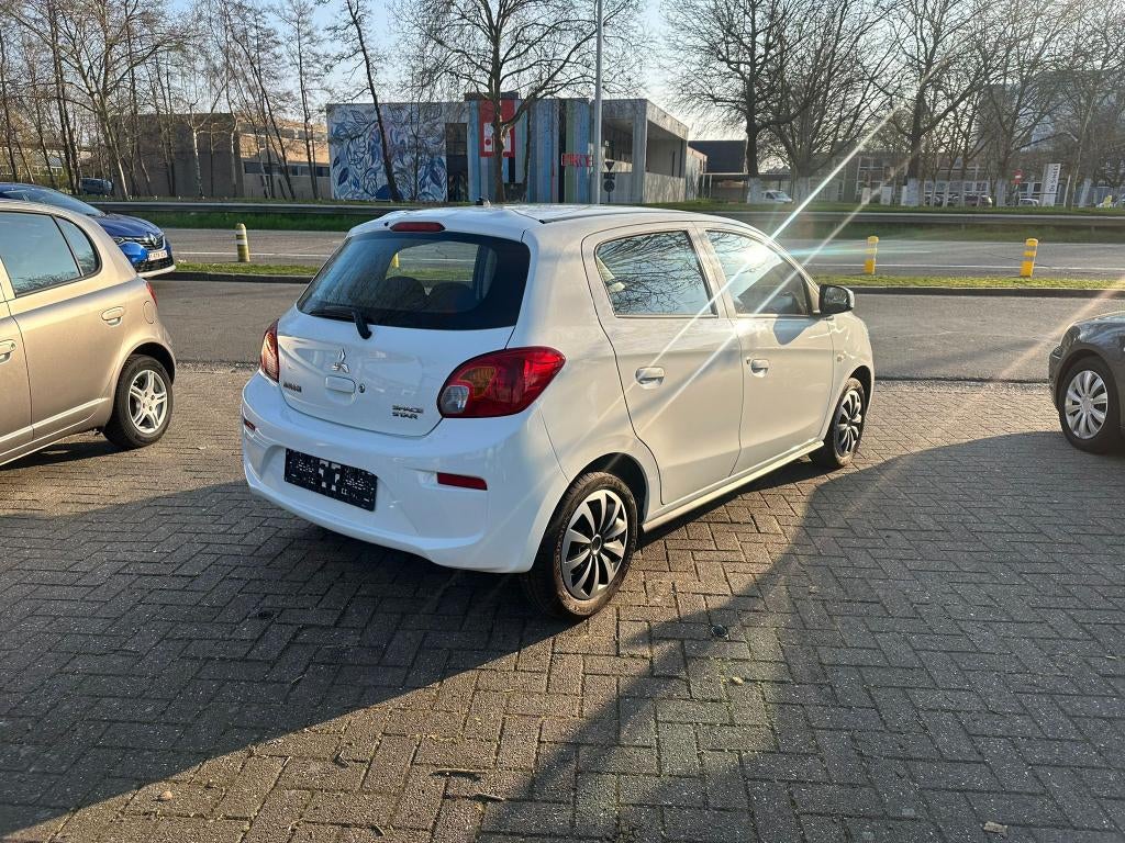 Mitsubishi space star 1.0 benzine 69 pk, Voorwielaandrijving, Wit, Bedrijf, 5 deurs