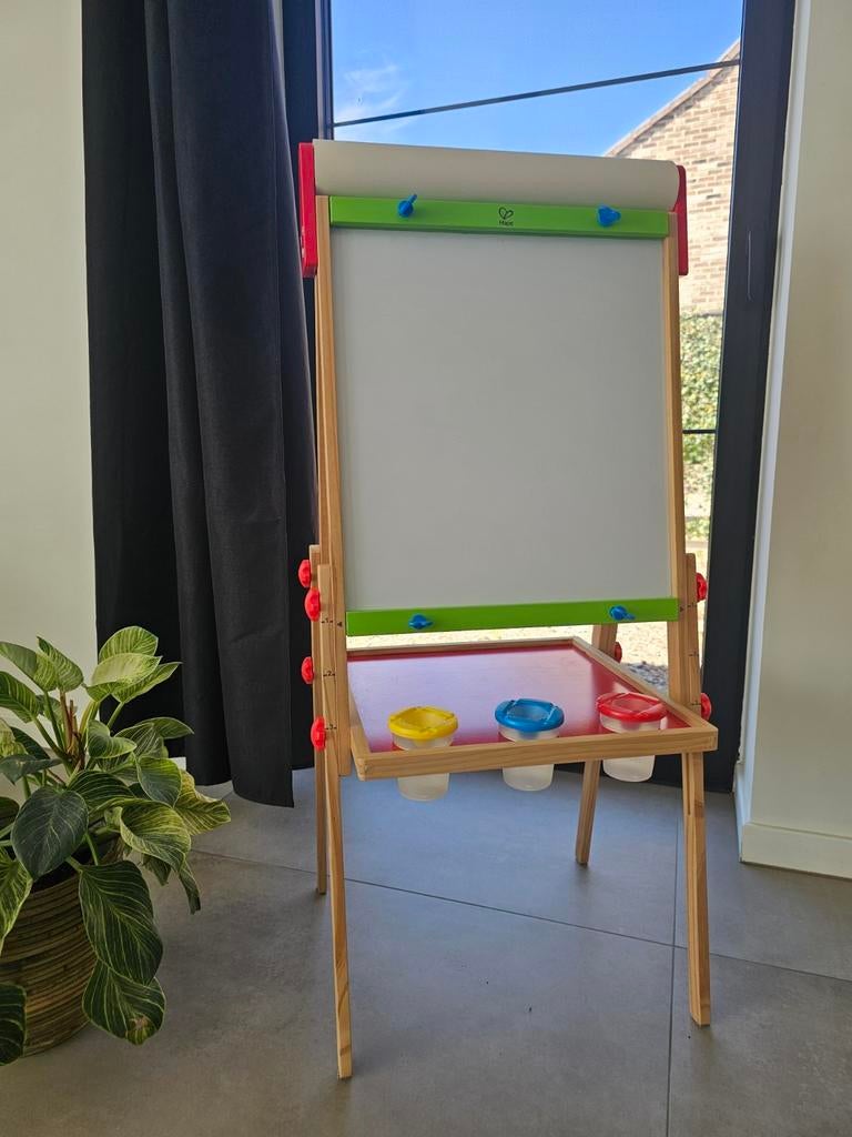 Hape Tekenbord Schildersezel Magnetisch/krijt, Ophalen