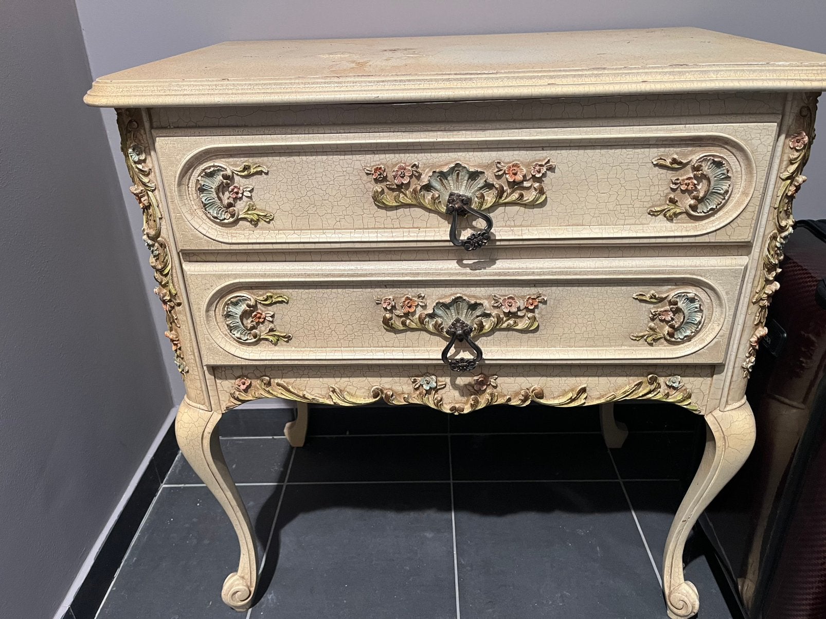 Mooi barok ladekastje (shabby chic), Ophalen, Zo goed als nieuw