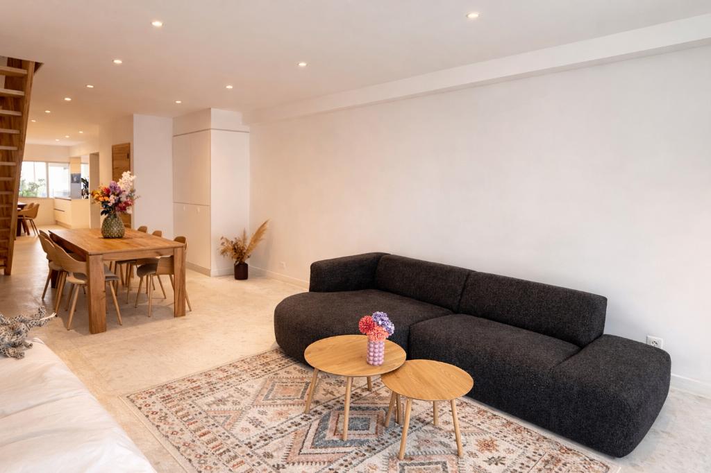 Huis - volledig vernieuwd, Immo, 200 m², Provincie Oost-Vlaanderen, Tot 200 m², 3 kamers