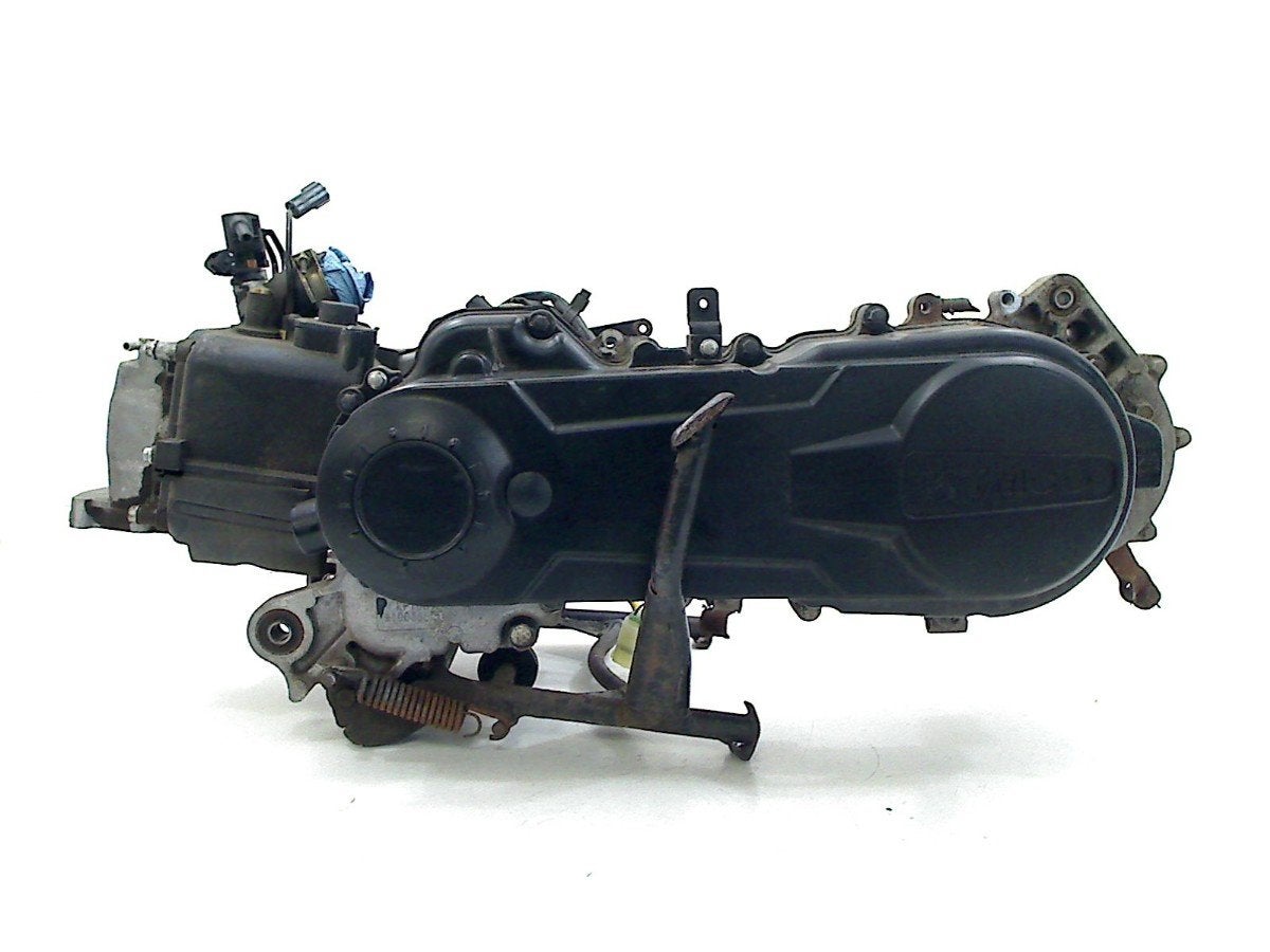 BLOC MOTEUR Kymco Super 8R 50 (01-2023/-), Vélos & Vélomoteurs, P.J. Troelstraweg 8 8
3144 CX  MAASSLUIS, NL, Utilisé, Autres types