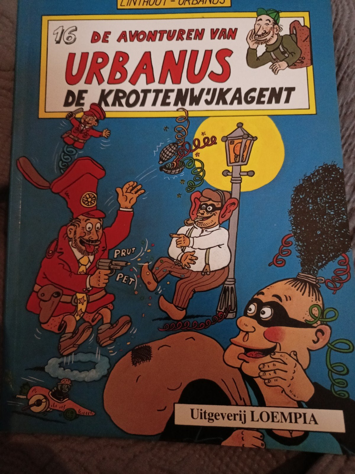Strip Urbanus van Krottenwijkagent EO, Linthout en Urbanus, Eén stripboek, Ophalen of Verzenden, Zo goed als nieuw