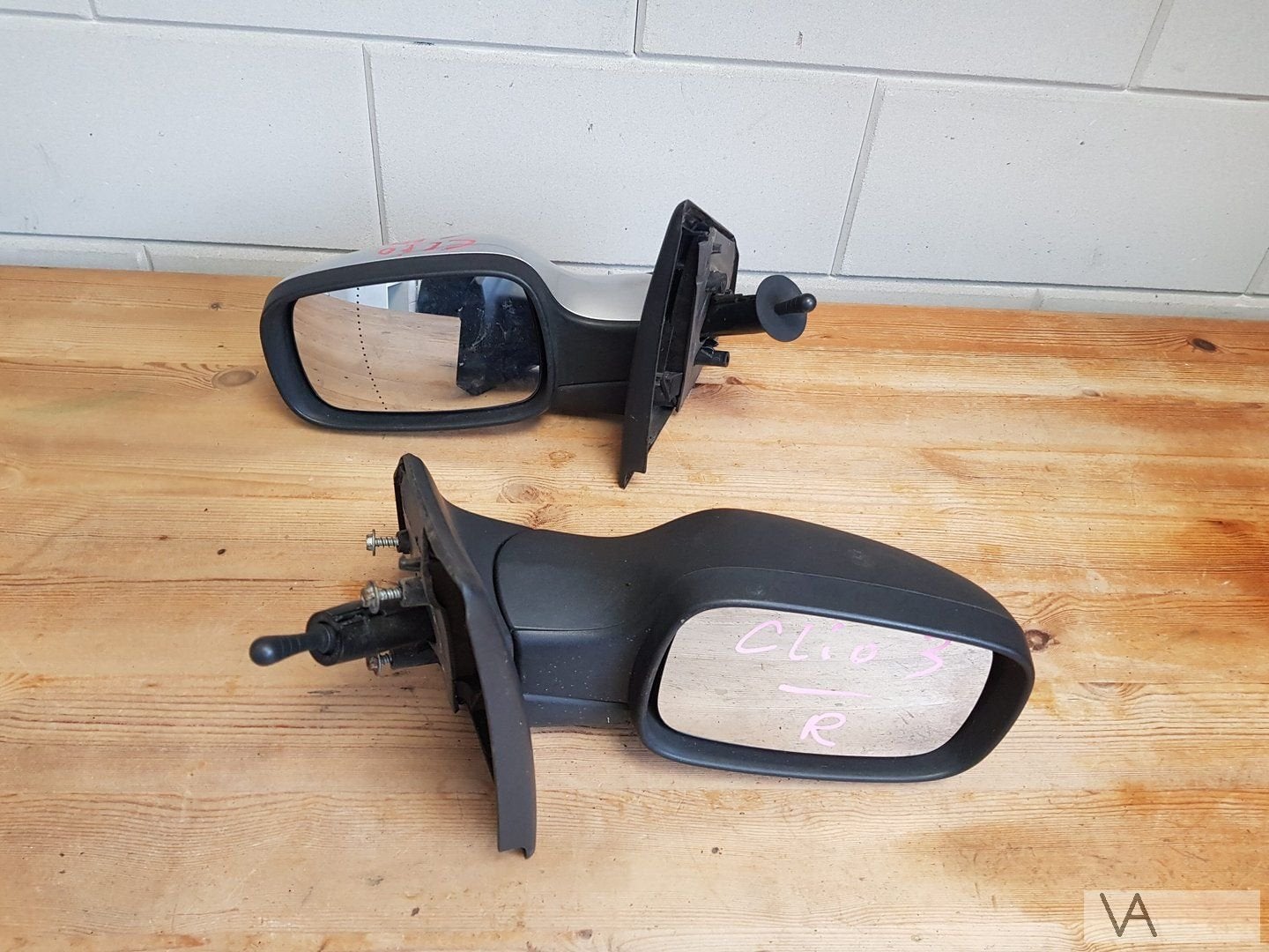 Renault Clio 3 2005 -2009 spiegel links rechts handmatig €25, Renault, -, Utilisé, -