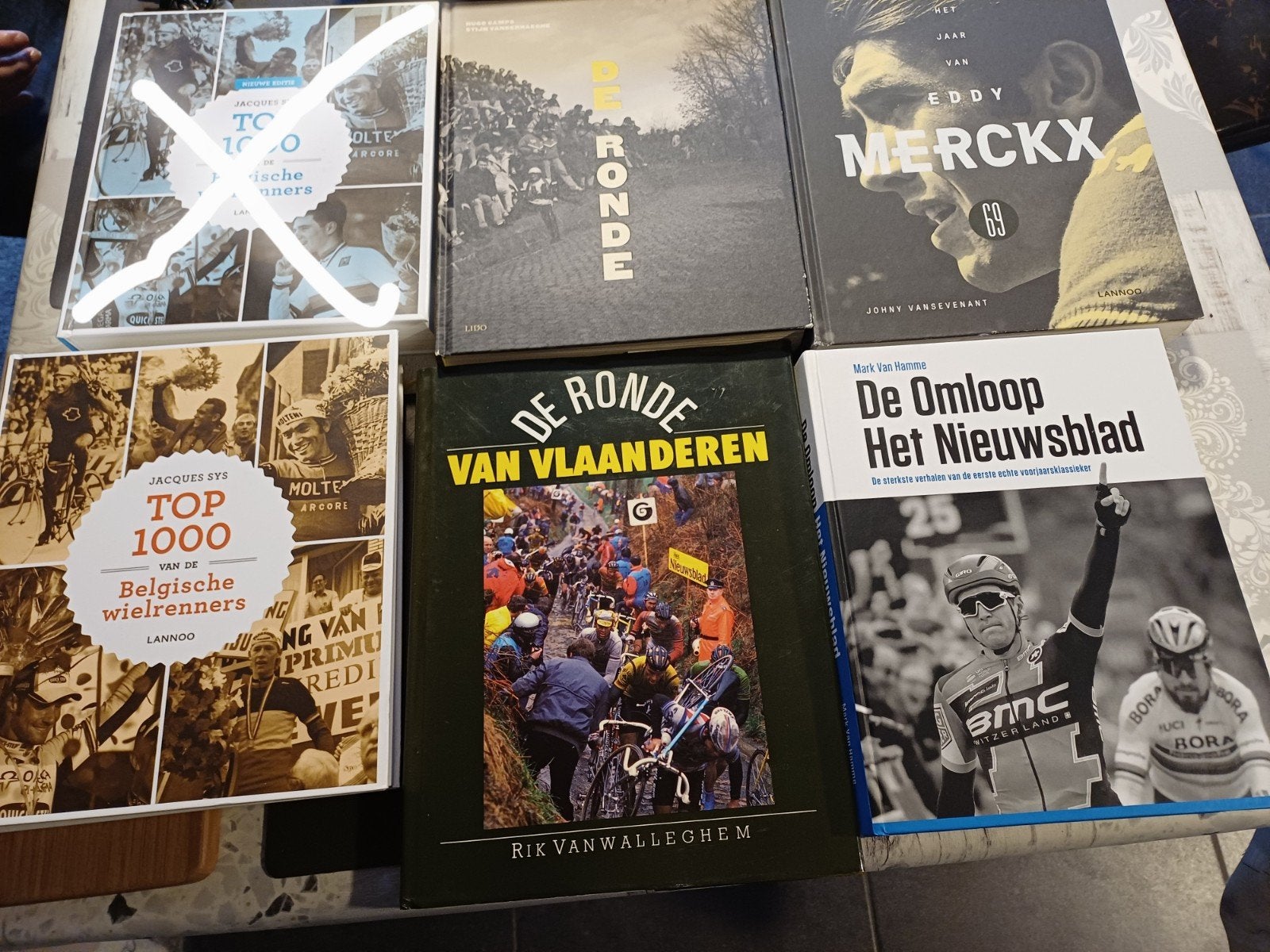 5 dikke boeken ivm wielrennen, Ophalen of Verzenden, Zo goed als nieuw