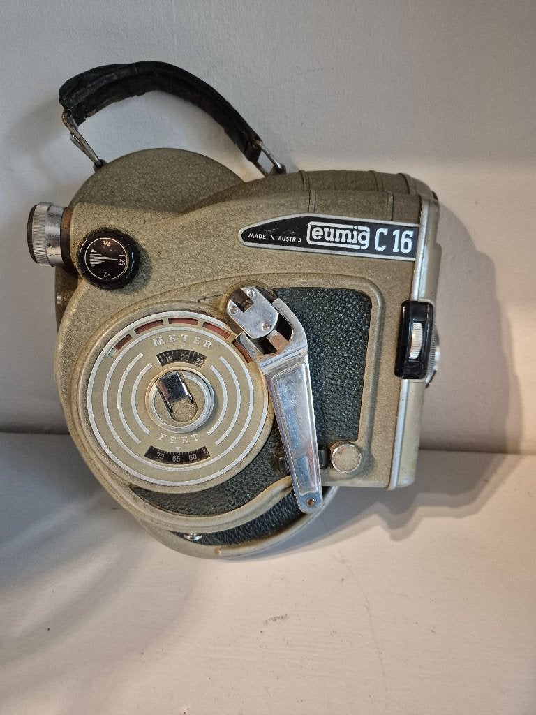 vintage filmcamera Eumig C 16, Verzamelen, Ophalen, 1940 tot 1960, Filmcamera