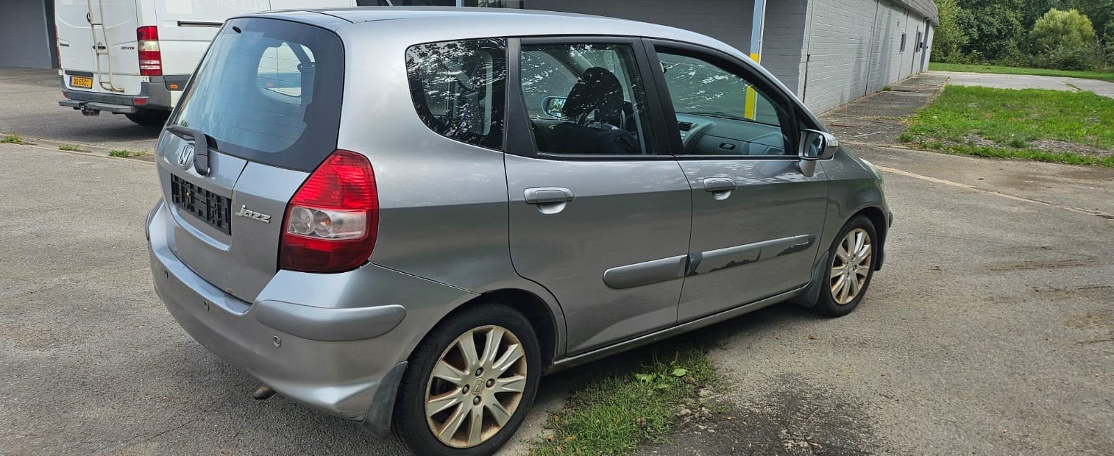 HONDA JAZZ 1.4 ESSENCE 118000 KM, Auto's, Zwart, Elektrische ramen, Bedrijf, Zilver of Grijs