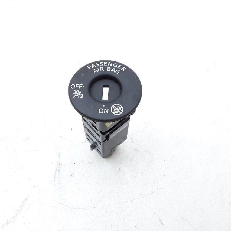 VEROUILLAGE AIRBAG Nissan Juke (F15) (|163316D|), Utilisé, Nissan